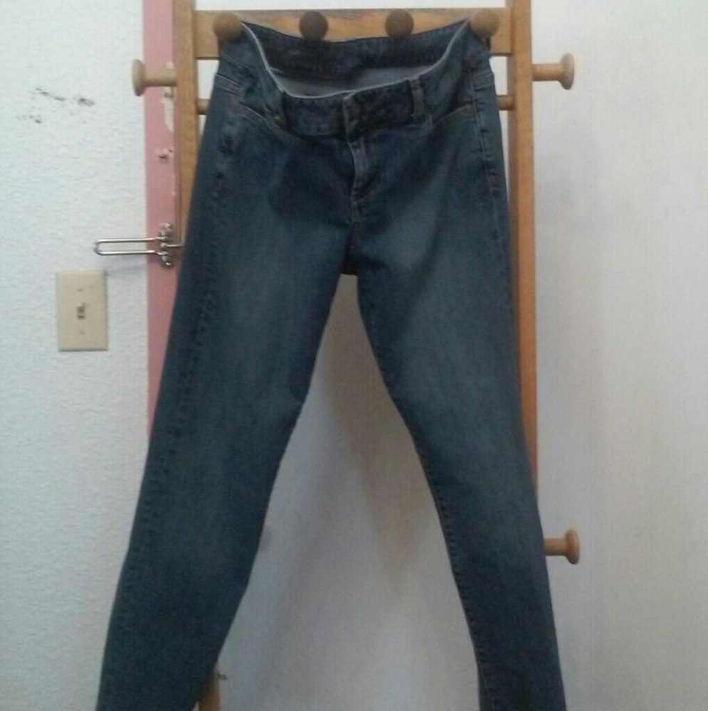 Talbots Signature Jeans Size 2P, 26" inseam (used)